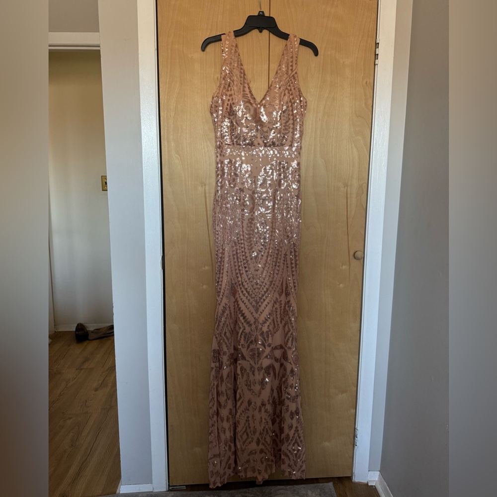 NWT Rose Gold Sequin Gown, M
